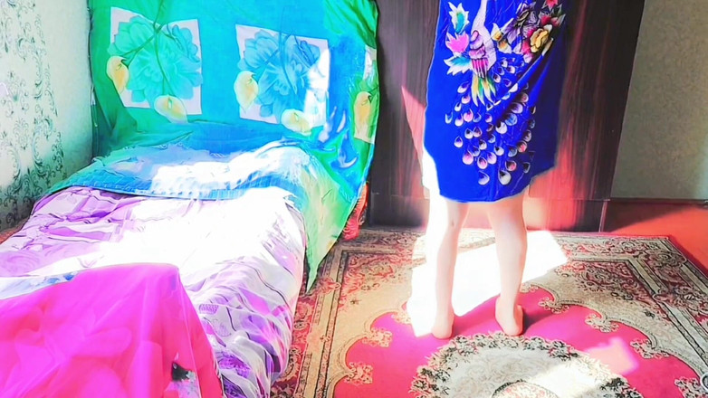 Kitty_Cross: Crossdresser Adventures: Objevování světa módy