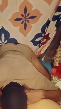 Joyeux Anniversaire À La Tante Du Village Desi Partie 1