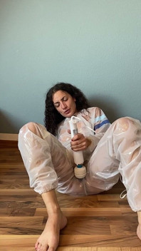 Pvc Pantolonda Süzülen Idrar, Siktir Olası Idrar Yukarı Koşuyor