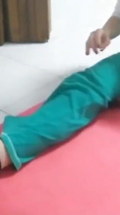 Nylon Yoga Exercises (Yvonne) Nylon Yoga Exercises (Yvonne)