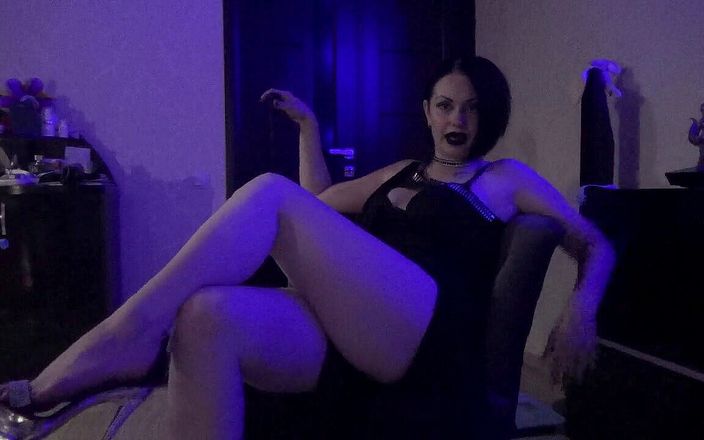 Goddess Misha Goldy: Sub loser mantra for you !