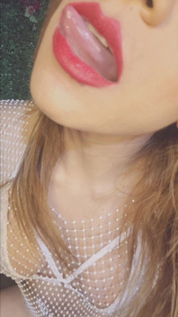 Play Tongue in Your Body