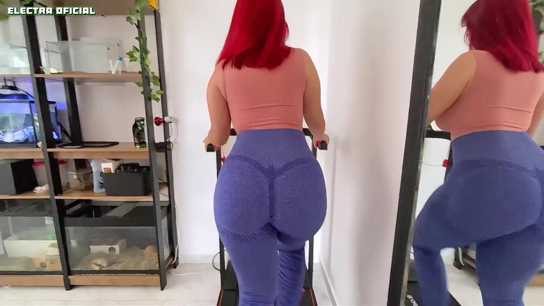 Electra Dominica: Si Dia Mengoyak bingkap Saya Semasa Saya Melakukan Treadmill