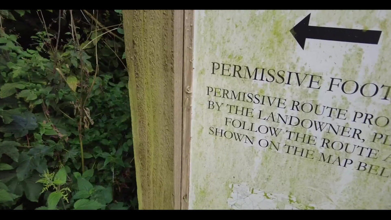 English Psycho: Ateşli sarışın trans kız Lily Adick ormanda İngiliz psikopat tarafından sikiliyor