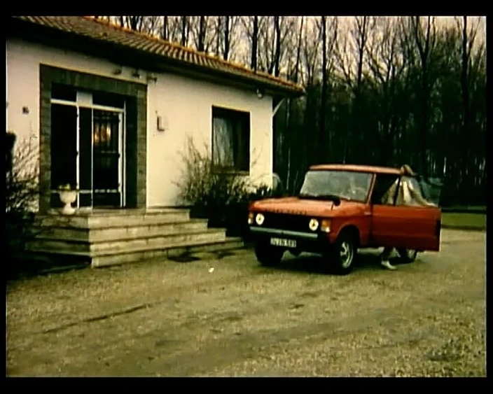 GERMAN PORN CLASSICS: Biggi a Runaway