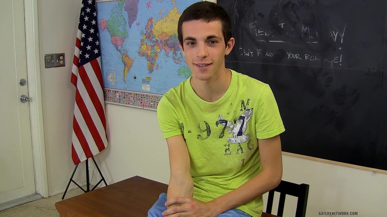 Teach Twinks: Intervista a conner bradley