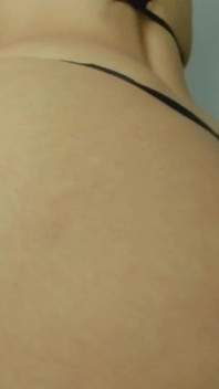 Latina sex madure si masturba la figa in camera