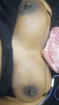 Tamil Hot Saree 2