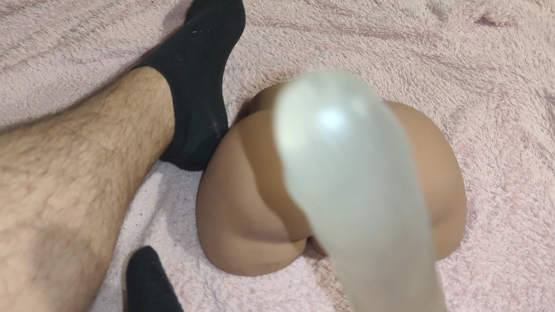 MartyBrady: Анал с куклой