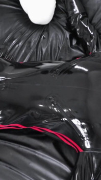 Four-masked Twink (mask 3) [moment]