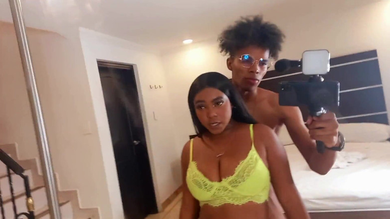 AndreaAndJean: Seduco la mia sorellastra e la scopo in un grande...