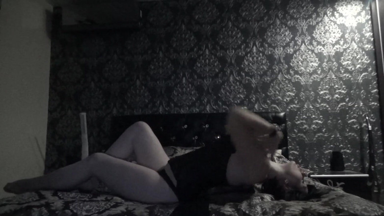 Goddess Misha Goldy: The sexiest dance, cock teasing!
