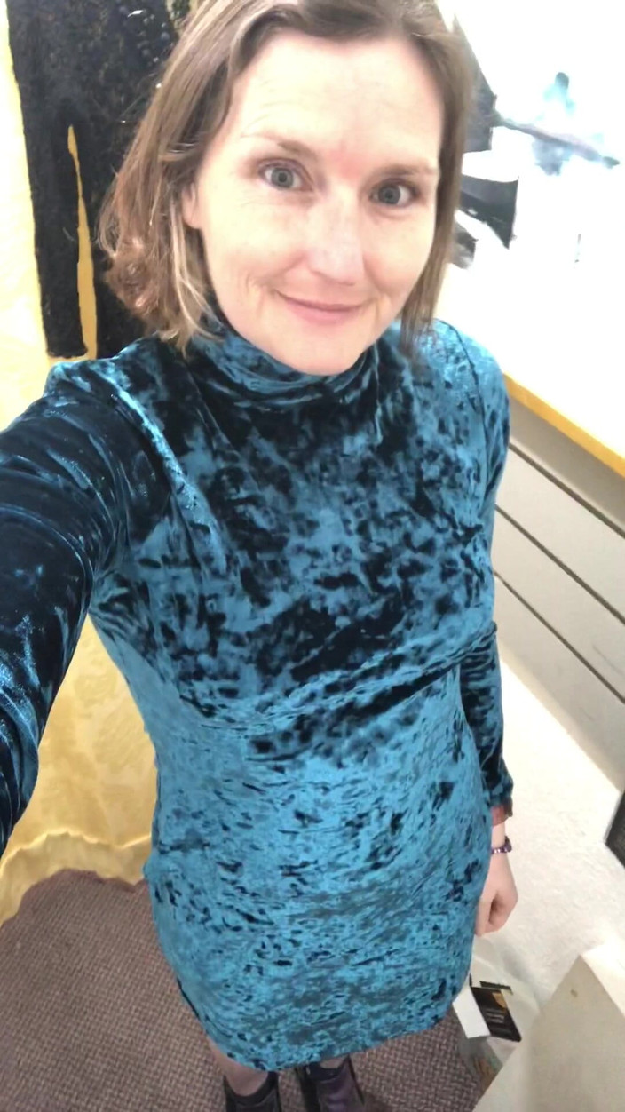 MistressWriggler: Apabila Berbogel Adalah Satu-satunya Cara Untuk Pergi Dalam Persekitaran Awam!