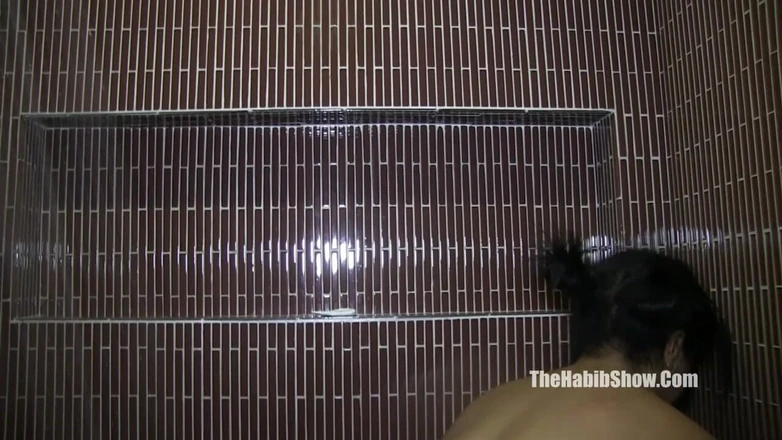 The Habib Show: Completo Vid. Sexy Loni Legend e seu fã # 1 Derek Forreal