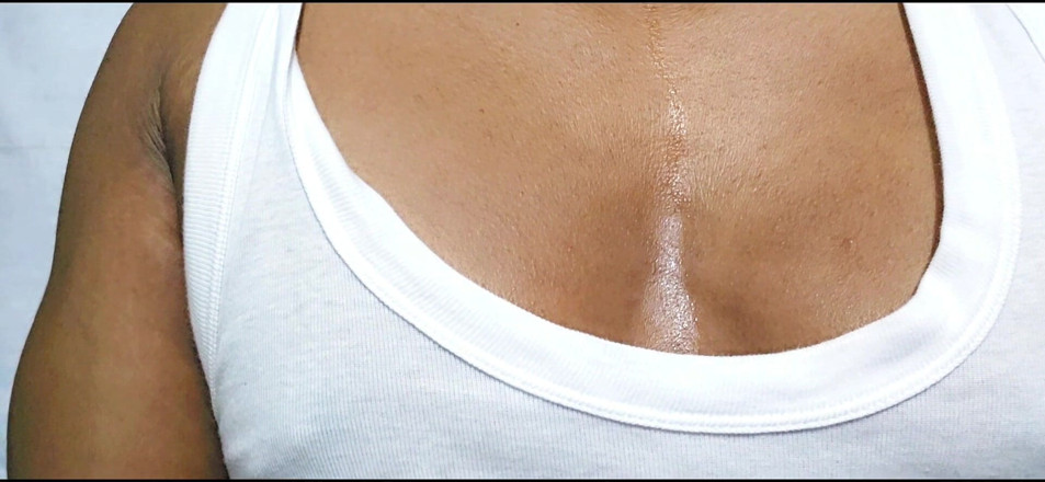 SugaryDare721: Natural fit cuerpo sexy pezones