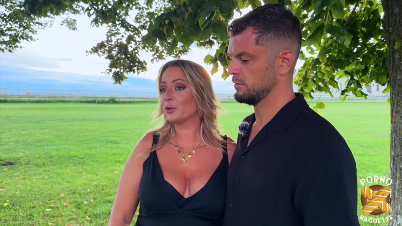 Porno Baguette: Giulia piana, bahut sundar chodne laayak mammi, bare land se...