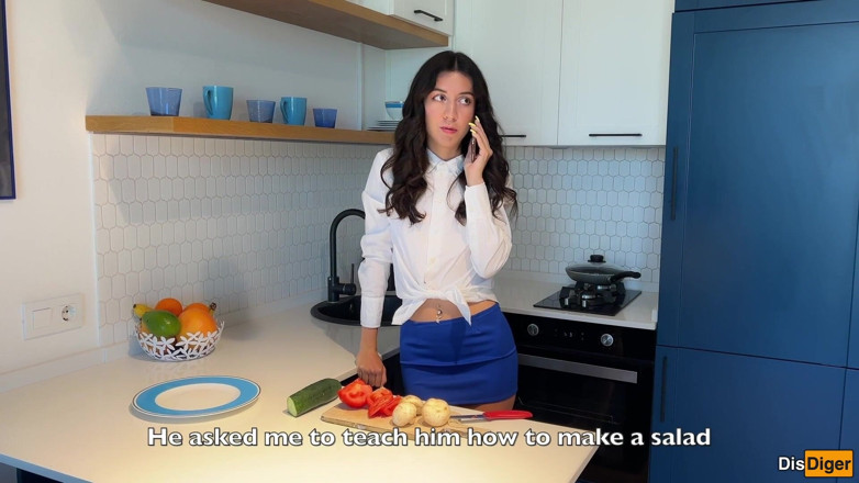 Dis Diger: Neighbor Says He Wants to Learn How to Cook, but...