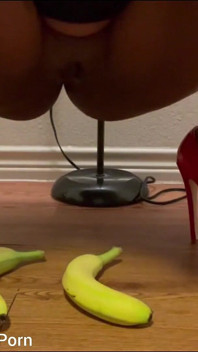 Pissing Squashing Fruits with My High Heels