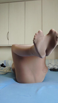 Carmen Nylonjunge Tests Bodystocking for Full Body