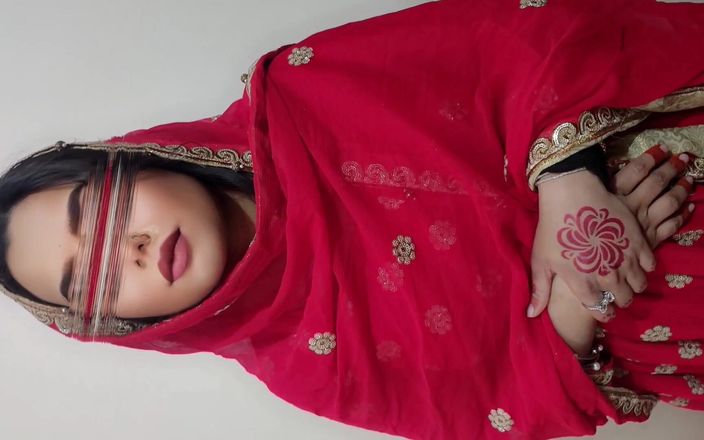 Sairaxsaim: La bella indiana bhabi-darty parla in modo chiaro con audio...