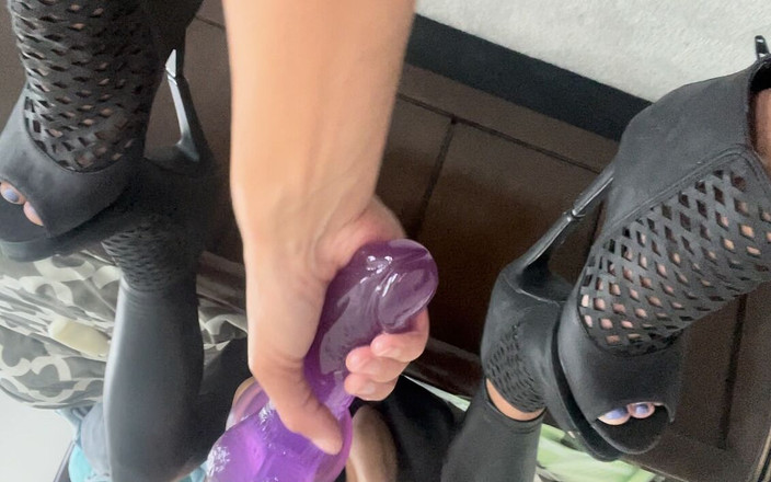 MissDragonfly77: Black Leather, Tumit, Cermin Dan Dildo