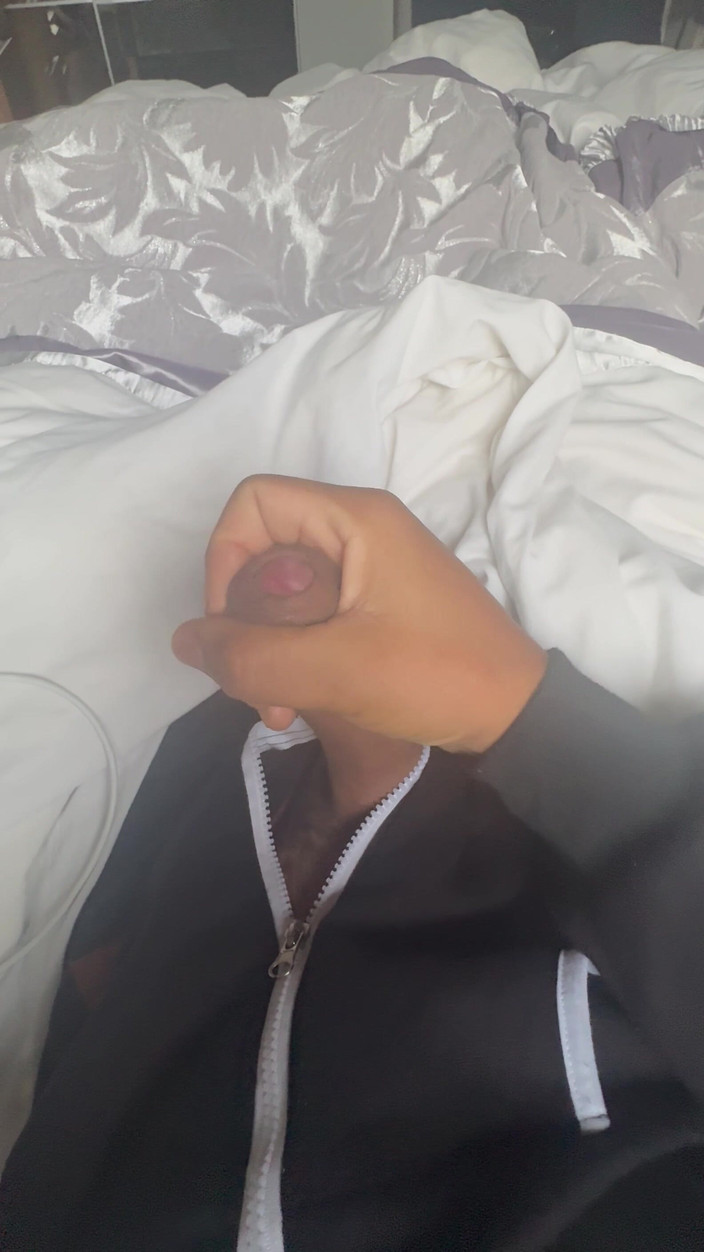 Kadu: 让我射在你体内。自由手射精