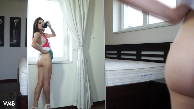Watch4beauty: Serena's Selfies