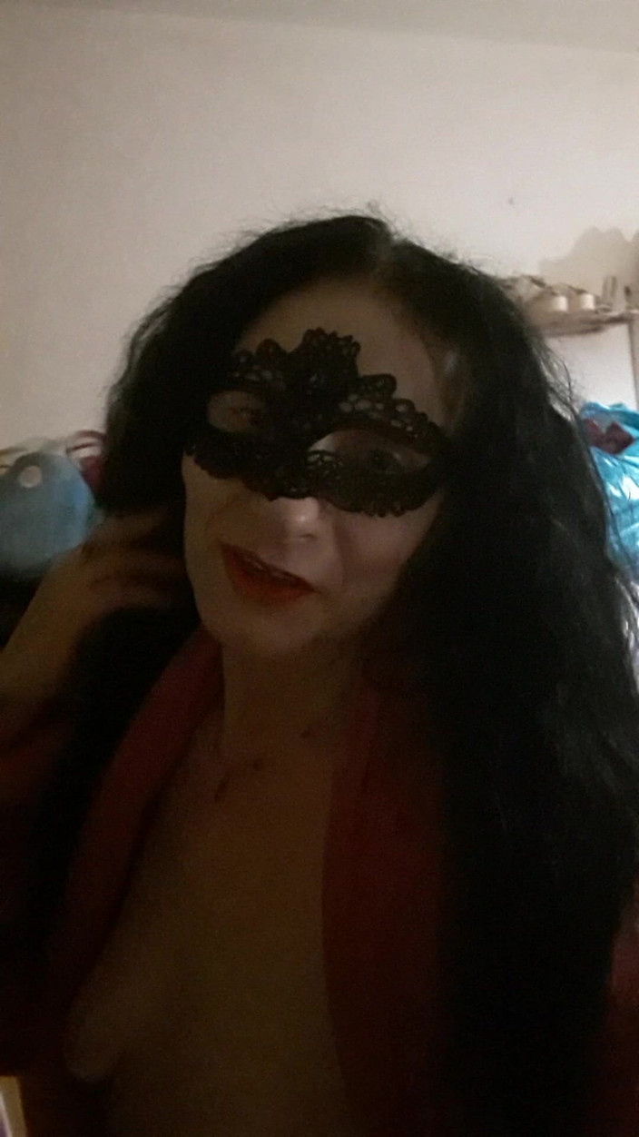 WEBREGINETTA2023: Video stropind geamul