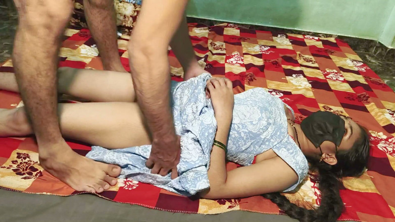 yongboy1: Boyfriend Fucks Girlfriend Indian College Girls Beautiful Girls 18 Year Old...