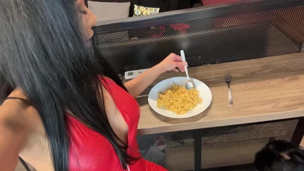 Femdom Austria: Femdom Podcast Feeding