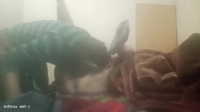 SHAKRATASNEEM: Üvey erkek kardeş ile Dasi üvey kız kardeş amcığını anal götten...