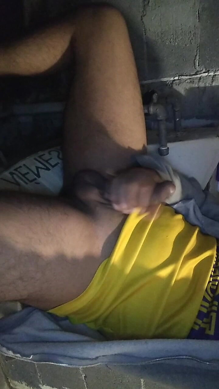 AlexAlejandro13: Acum arată proaspăt bărbierit