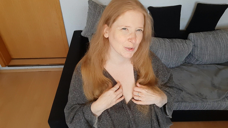Curly_Dreams: Bájate Los Pantalones, Saca Tu Polla Y Masturba Para Mí.