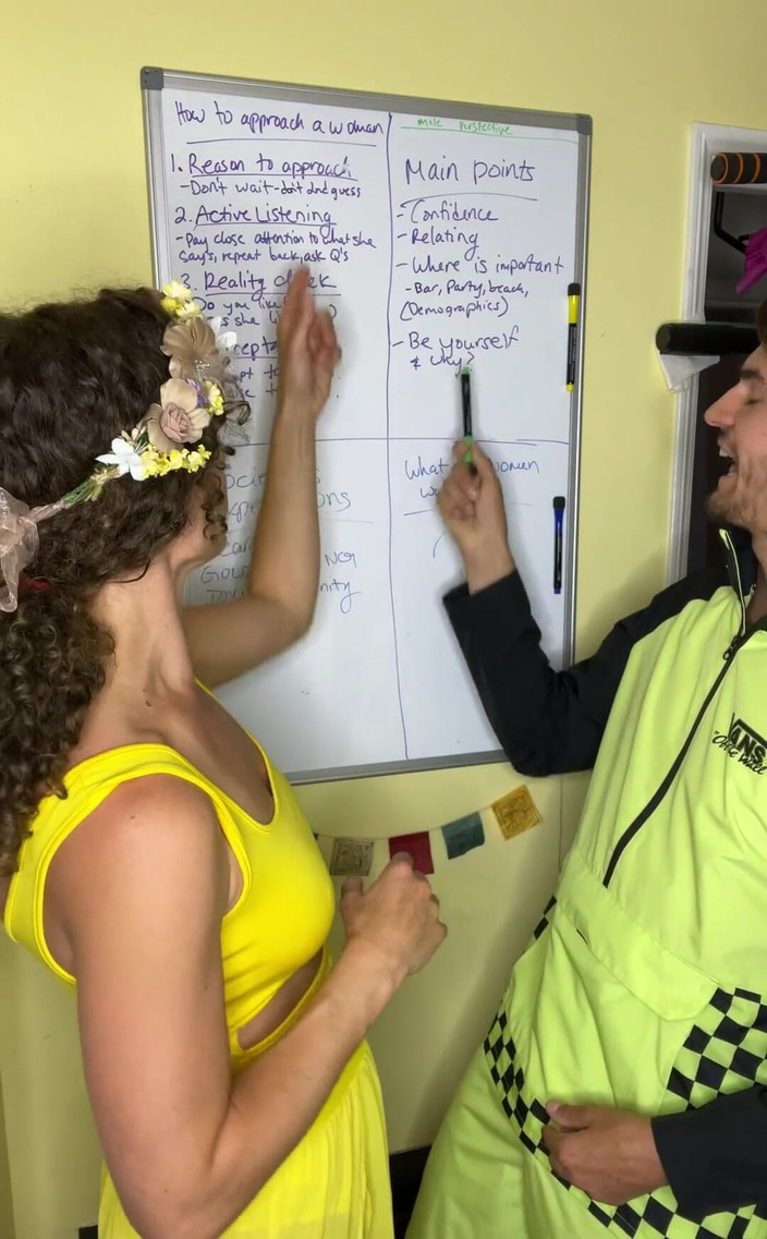 VibeWithMommy: Uno dei nostri incredibili fan ci ha chiesto di fare...