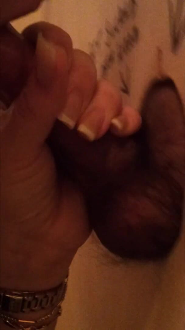Dogging after dark: Femme mariée au gloryhole