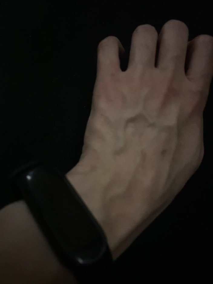 Princess Aisha: Sexy Bulging Veins
