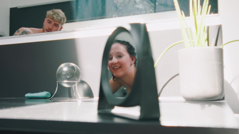 Praelise - The Art Of Desire: Ragazza con grandi tette scopata in bagno