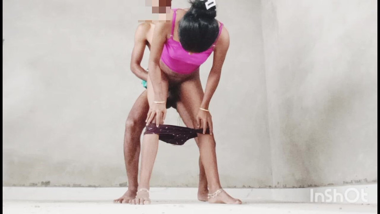 AmpleOunce283: Desi dorp hete Bengaalse Bhabhi Ko Nya gebouw Mai Chudai...