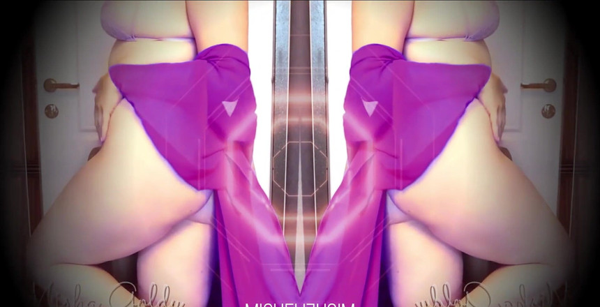 Goddess Misha Goldy: Meine kleinen ferkel lieben es, meine sklaven zu sein!