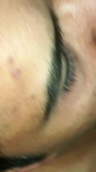 Tamil Desi casada esposa Sarla quente sexo e gozada interna com vizinho jovem garoto à noite