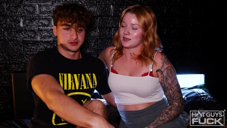 Hot Guys Fuck: Tatted Baddie трахається після клубу