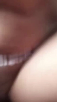 Meia-irmã é a melhor do setor pornô. Ela sabe o que está fazendo