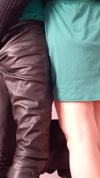 สามสาวเลสเบี้ยนช่วยตัวเองพร้อมกันถึงจุดสุดยอด