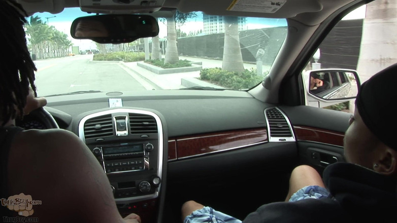 ThugBoy: Vùng nguy hiểm + Lil Sebastian - con trai riêng chết tiệt