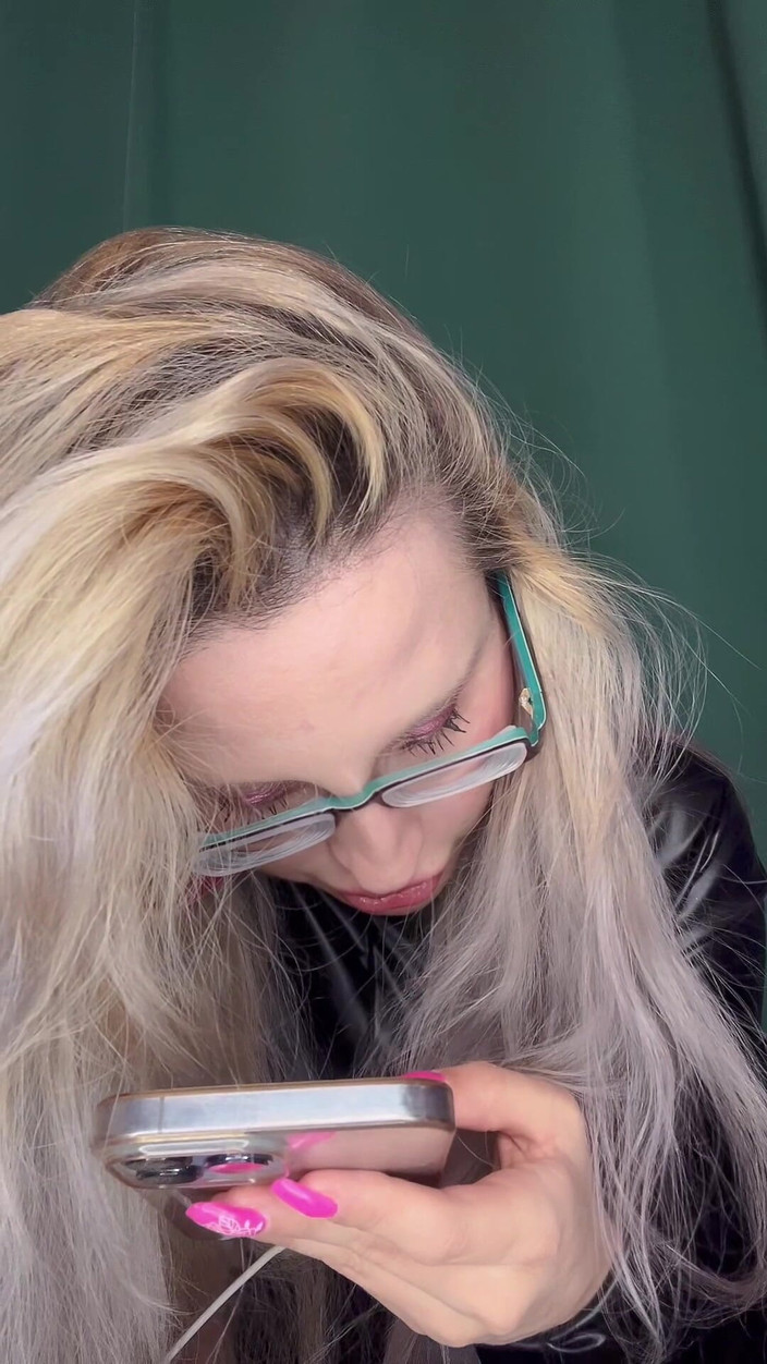 FinDom Goaldigger: Závislost na lásce na webové kameře, část 4