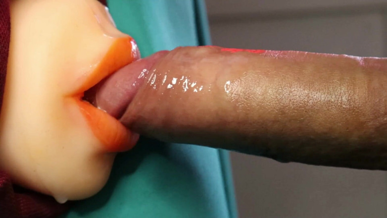 SEXY_GUYBEST: Gür hassas dudaklara bolca boşalıyor, bu dünyanın en iyi yarak...