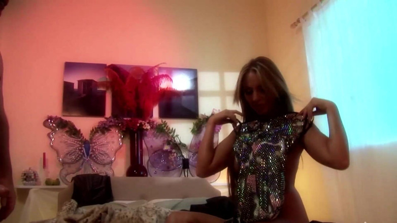 MMV and Eroticplanet Clips: Ateşli Eş Değiştiren Orta Yaşlı Seksi Kadın Büyük Götünü Kalın...