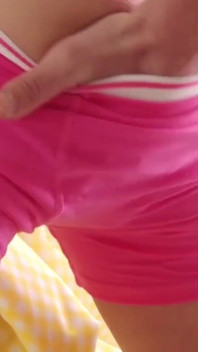 Remaja comel kurus twink panas melancap video solo