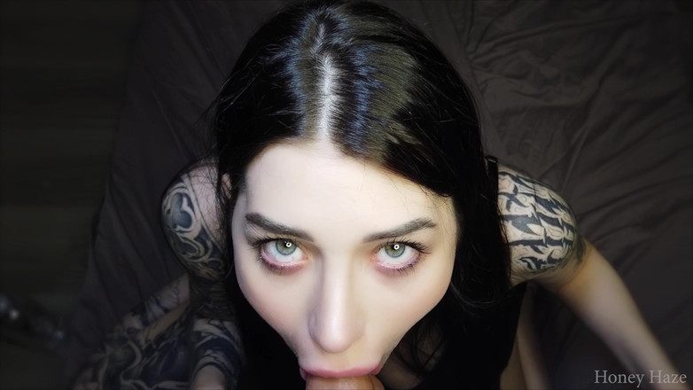 Honey Haze: 継姉ディープスロートトレーニング