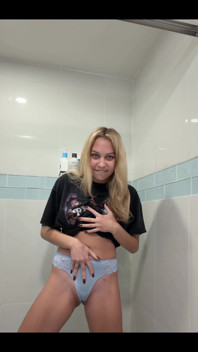 Love My Messy Pees!